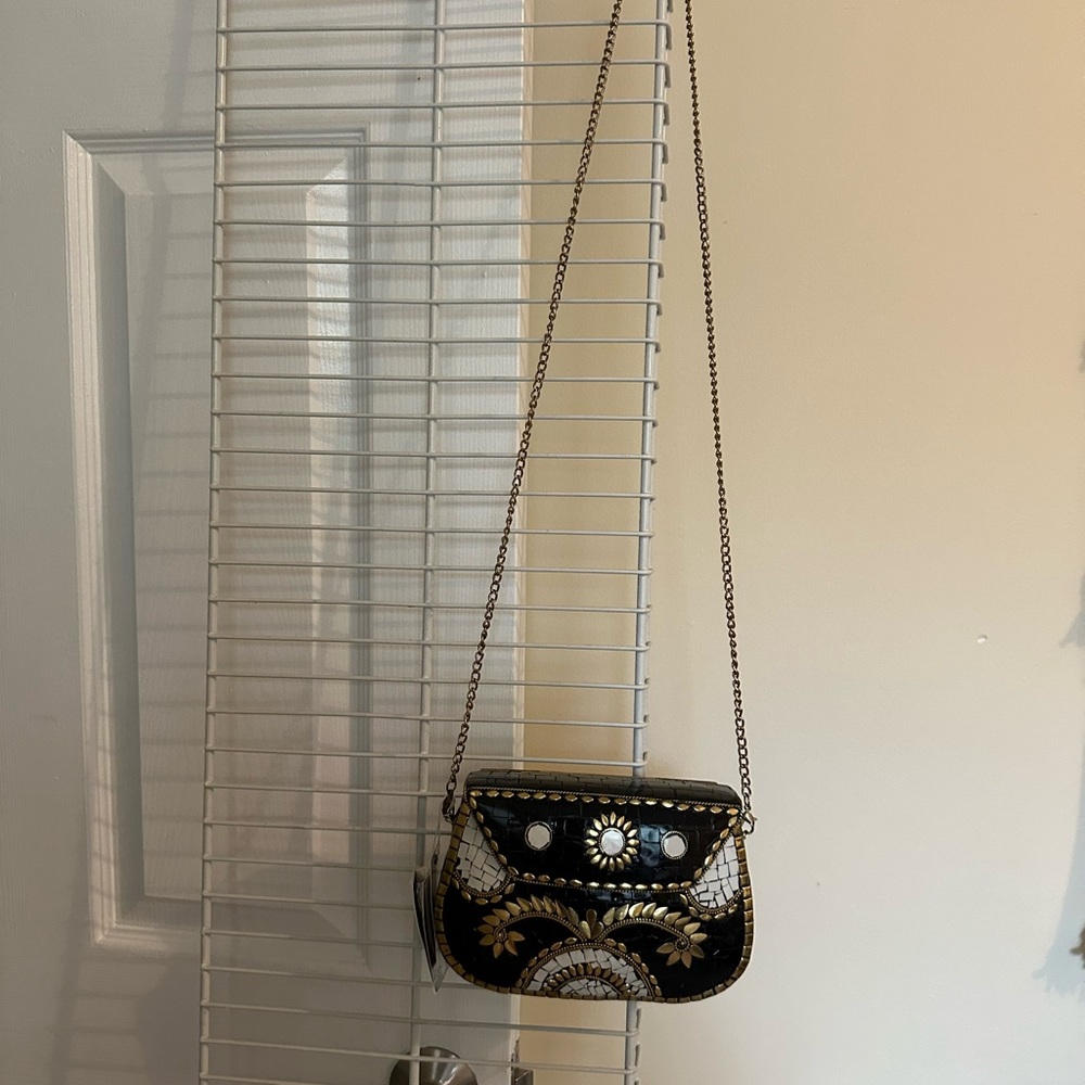 Shoulder bag with chain. Black metal clutch. NWT